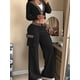 thumbnail image 2 of Conjunto de Dos Piezas para Mujer: Blazer Corto, Chaqueta y Pantalón de Trabajo de Cintura Alta y Pierna Negro M, 2 of 3