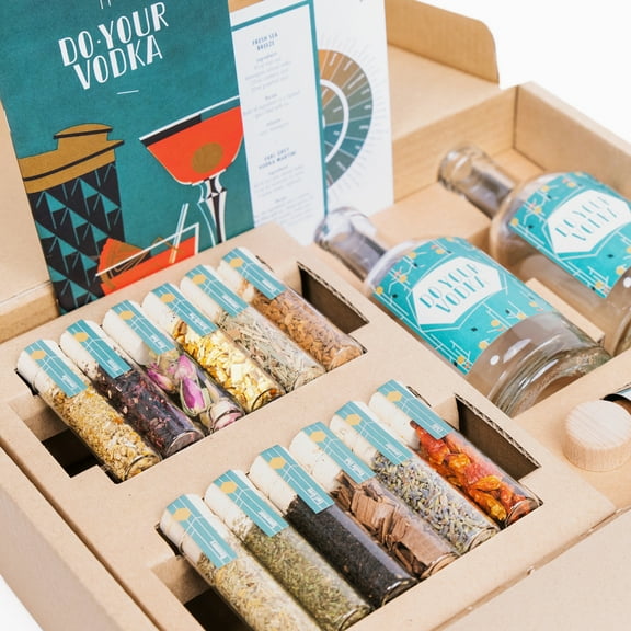DIY Vodka Infusion Kit: Personalized Cocktail Making Set