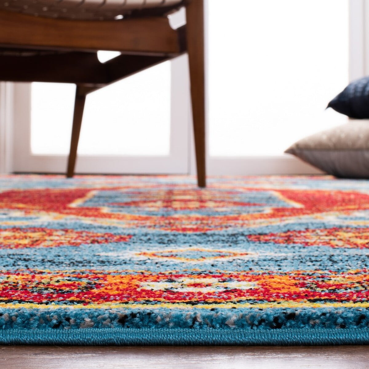 SAFAVIEH Vintage Hamadan Carmelo Oriental Area Rug, Blue/Orange, 6'7" x 6'7" Square