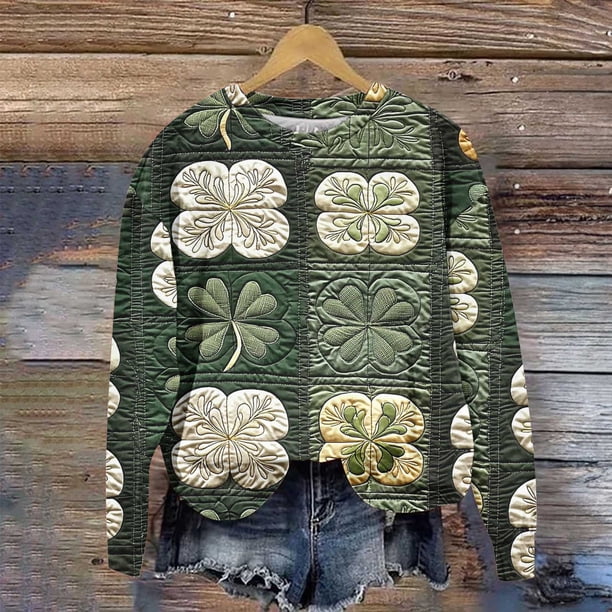 Xuyuer St. Patrick's Day Round Neck Sweatshirt for Women Lucky Shamrock Long Sleeve Shirt Ireland Gift Clover Print Fit Casual Pullover Fashion Loose Tops