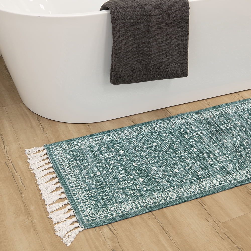 Mainstays Wexford Vintage Indoor Runner Rug, Teal, 20” x 60”