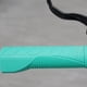 thumbnail image 5 of Puños para manillar de bicicleta | Fundas ergonómicas antideslizantes de goma para bicicletas de montaña y carretera | Manillar cómodo y con absorción de impactos para adultos y niños | Paquete de 2, 5 of 6