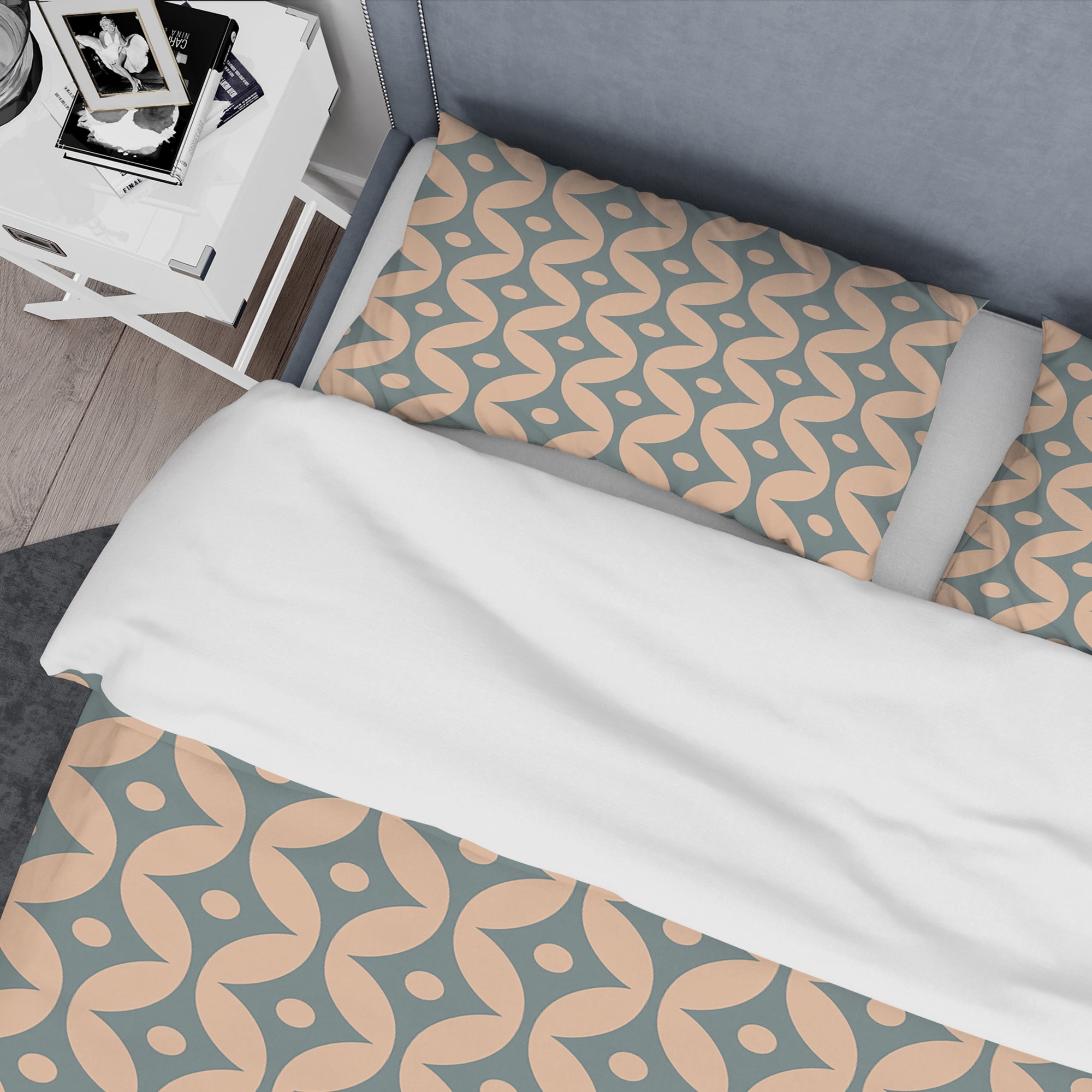 Designart 'Retro Pattern Abstract Design IV' Mid-Century Modern Duvet Cover Set