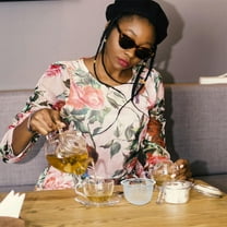 WHAMVOX 2pcs Stainless Steel Tea Infuser Fine Mesh Tea Strainer for Loose Leaf Tea Reusable Tea Steeper for suitable Brewing in Teapots and Mugs