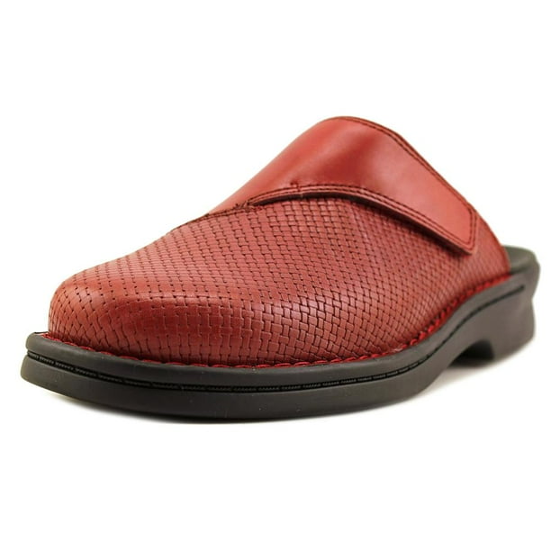 clarks pure 2 mules