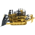 thumbnail image 6 of Diecast Masters 1:50 Cat D10 Dozer, 6 of 19