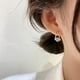 thumbnail image 5 of Pendientes para mujer, regalos para mujer, pendientes redondos de diamantes, pendientes con hebilla de circonita irregular, pendientes de aleación, 5 of 5