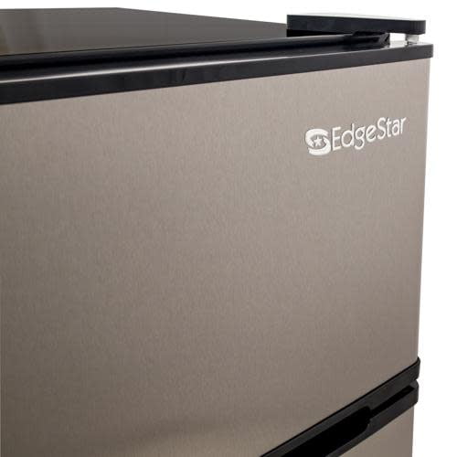 Dorm Sized Energy Star Compact Fridge//Freezer Ft EdgeStar CRF321SS 3.1 Cu