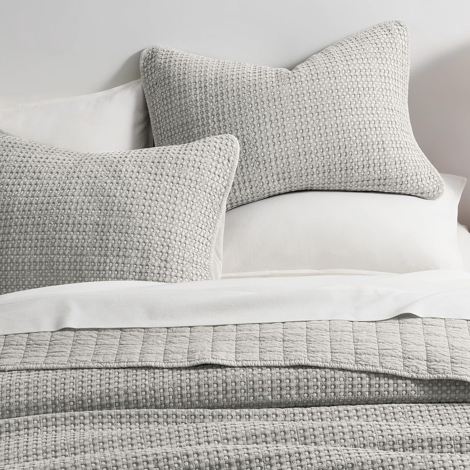 EVERGRACE Stonewashed 100% Natural Cotton Waffle Quilt Set Queen Size 3 Pieces, Durable, Textured & Substantial Bedding, Quilted Coverlet Bedspread with 2 Shams for All Seasons, Misty Gray