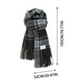 thumbnail image 3 of Bufanda de invierno cálida para mujer, tipo chal grande, ideal para clima frío. Bufanda larga de punto grueso a cuadros en negro y azul. Bufanda tipo manta con flecos, suave y ligera, unisex., 3 of 4
