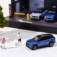 thumbnail image 2 of Bburago 1:64 Geely Atlas SUV modelo de coche de aleación, simulación de vehículo a escala en miniatura de Metal fundido a presión, colección de modelos de coche, juguete para niños, regalo, 2 of 2