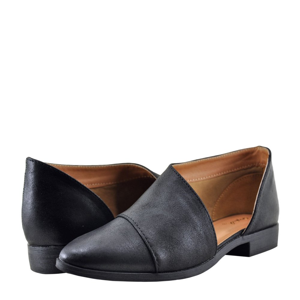 two toed shoes
