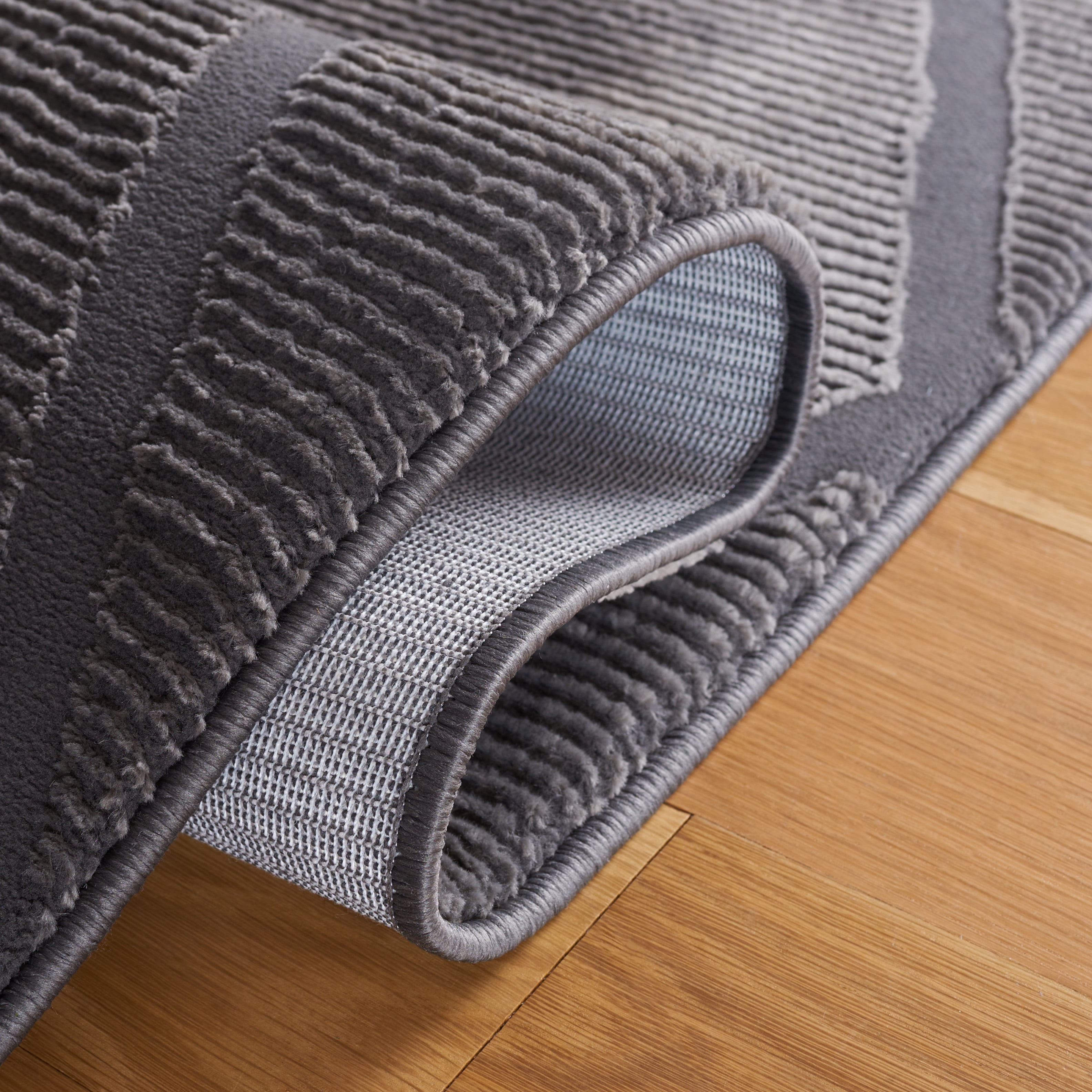 Safavieh Revive Lorrin Diamond Polyester Runner Rug, Charcoal, 2'3" x 8'