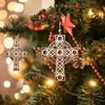 thumbnail image 4 of Adornos navideños Manualidades navideñas de madera Adornos navideños de madera para colgar en la ventana del árbol de Navidad Adornos navideños ideales para decorar el hogar Escultura de madera, 4 of 6