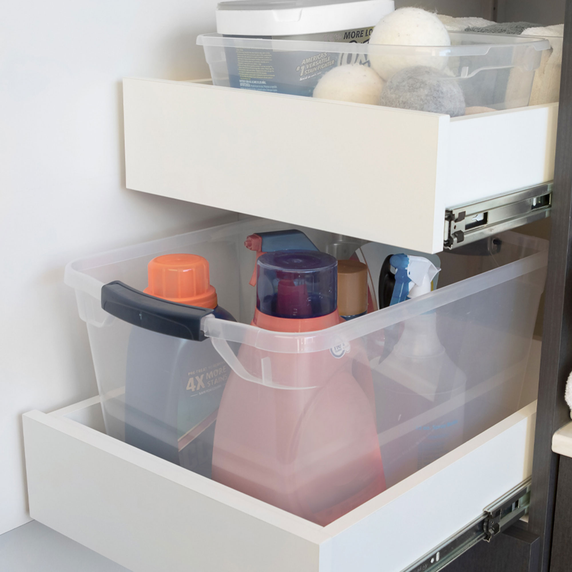 rubbermaid 71 qt storage