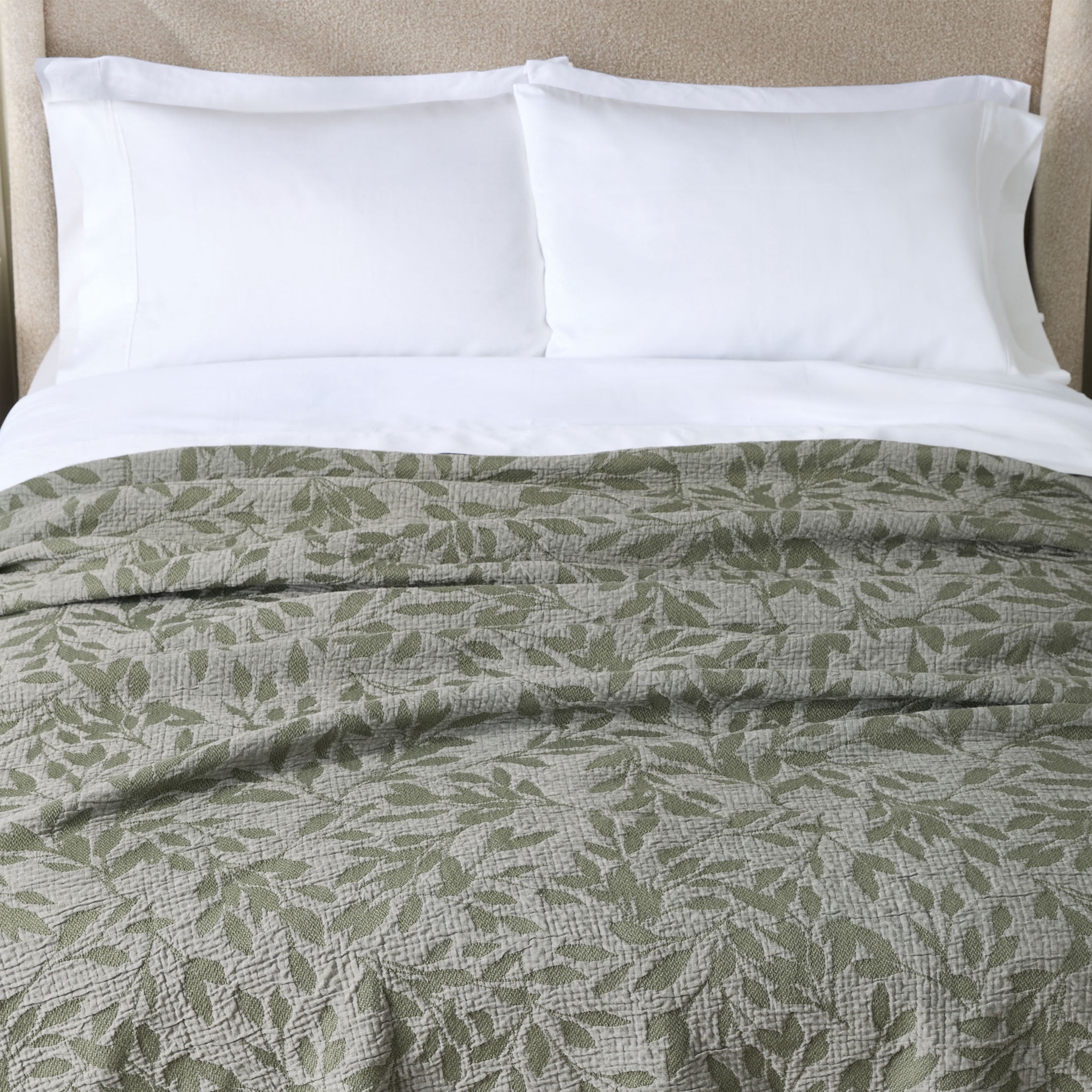Better Homes & Gardens Dark Cilantro Botanical Double Cloth Cotton King Quilt