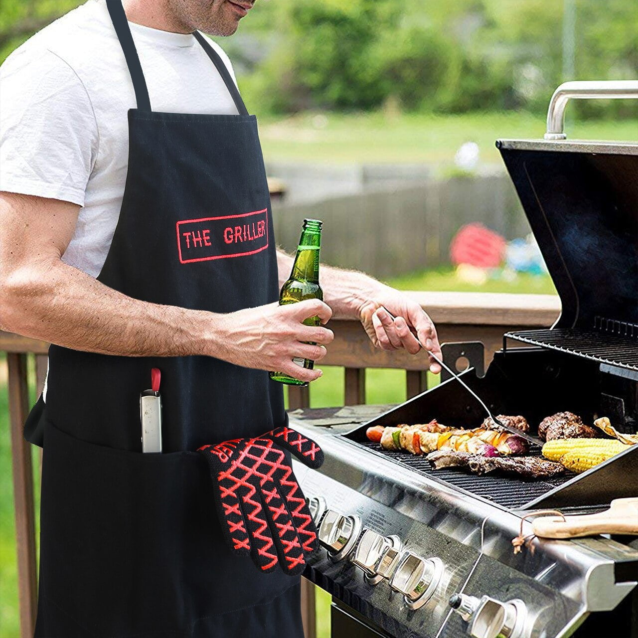 One Size Evridwear The Griller BBQ Apron with Adjustable Bib Indoors or Outdoors 5 Pockets and Headphones Loop for Men Black Chef Cooking in The Kitchen Women