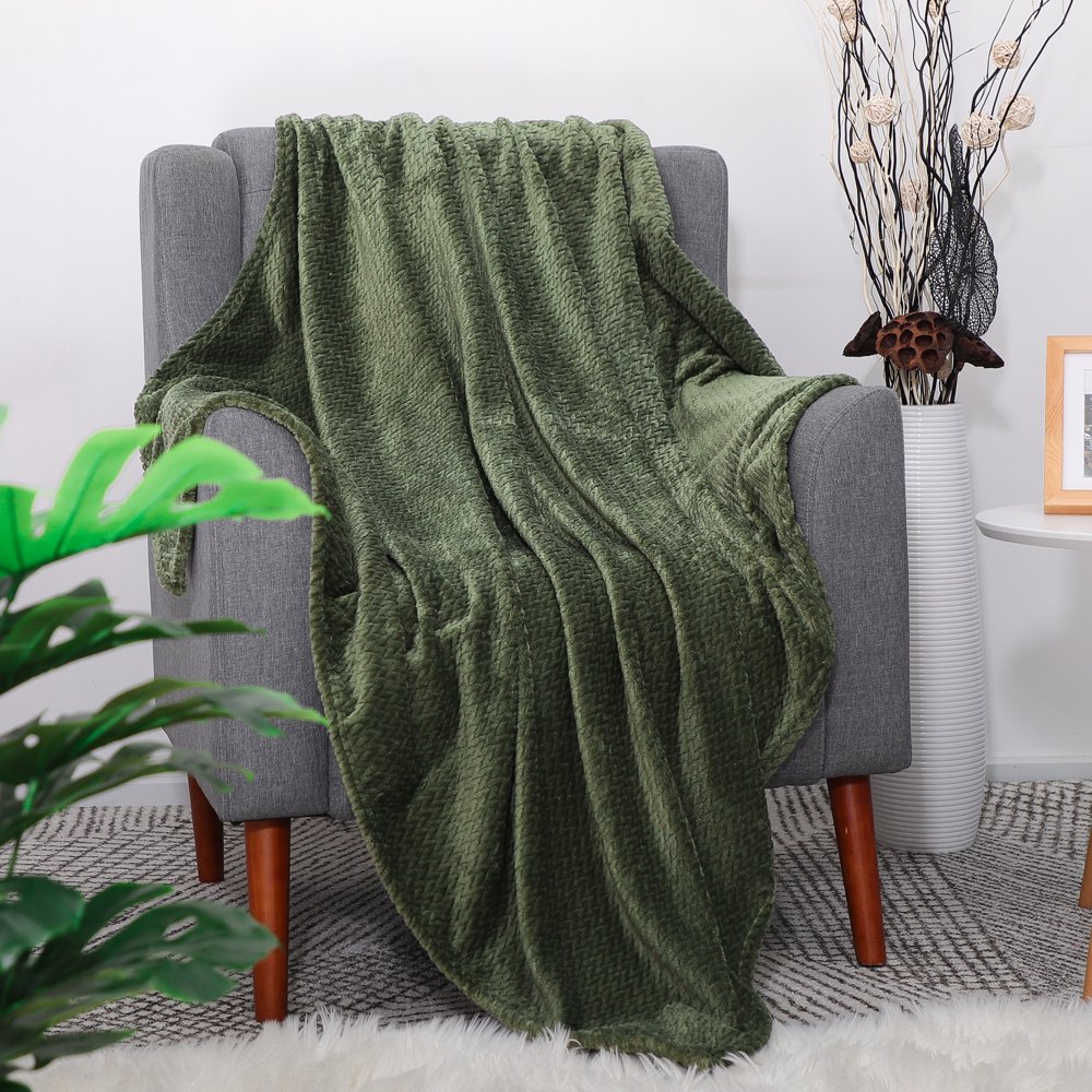 Flannel Fleece Throw Blanket Soft Warm Microfiber Sofa Throw Fuzzy