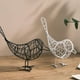 thumbnail image 4 of Xiao Hua Figura de pájaro de alambre de hierro, adorno artesanal de metal para decoración del hogar (dorado), 4 of 5