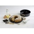 thumbnail image 4 of Springform cake tin, Black, 18 x 18 x 5.5 cm springform crown tin, round cake tin, Stainless steel,, 4 of 5