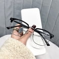 thumbnail image 1 of Tecnología de gafas para miopía con luz antiazul Montura de gafas de media montura atractiva para hombre y mujer, 1 of 2