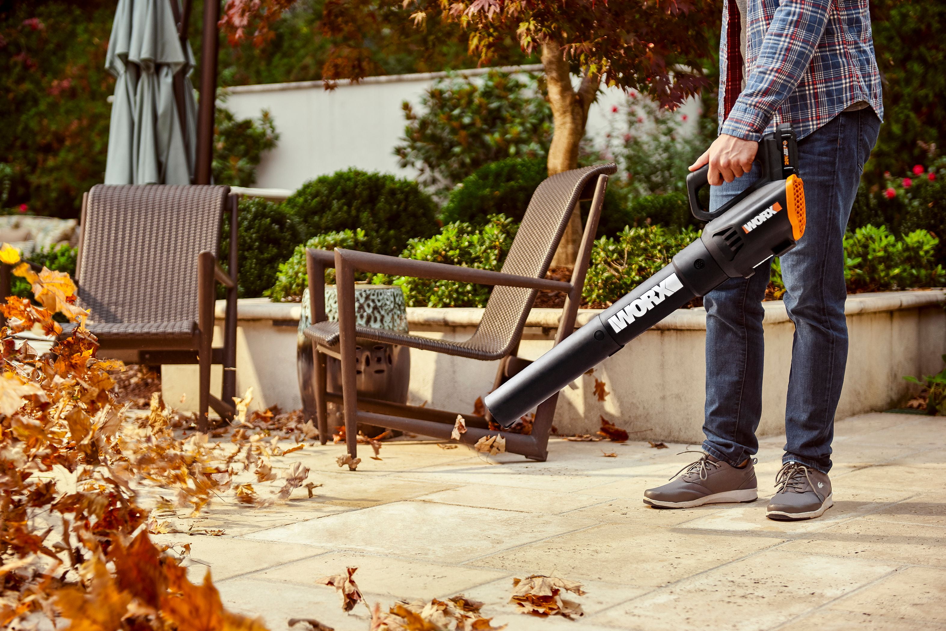 WORX 20V Power Share Turbine Cordless Two Speed Leaf Blower