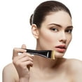 thumbnail image 1 of RKSTN Crescent Makeup Brush Crescent Make-up Brush Makeup, 1 of 6