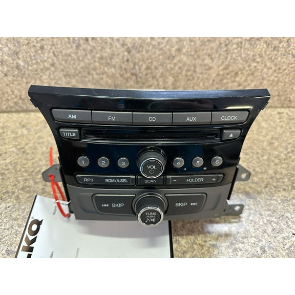 Pre-Owned 12 Honda Pilot AM FM CD Player Radio Receiver OEM LKQ - Verify Specific Vehicle Fitment In Description - (Good)