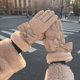 thumbnail image 4 of Nuevos guantes de invierno para mujer, guantes térmicos de lana resistentes al frío, resistentes al viento, guantes cálidos para correr al aire libre y esquiar, 4 of 5