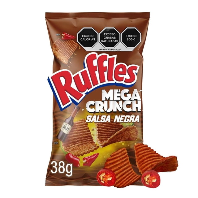 Papas fritas Ruffles mega crunch salsa negra 38 g