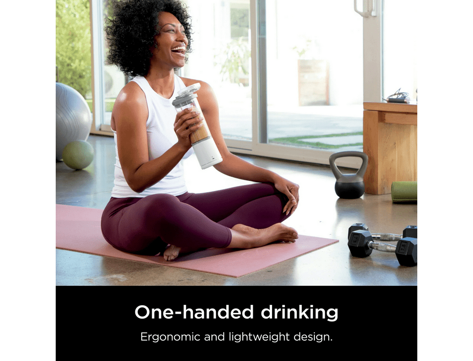 Restored Ninja Blast 16 oz. Personal Portable Blender with Leak Proof Lid and Easy Sip Spout, Perfect for Smoothies, White, BC100WH (Refurbished)