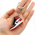 thumbnail image 1 of Modèle de Chaussures Porte-Clés Pendentif Sac 3d Mini Chaussures de Basketball Créatif Pendentif-Df, 1 of 1