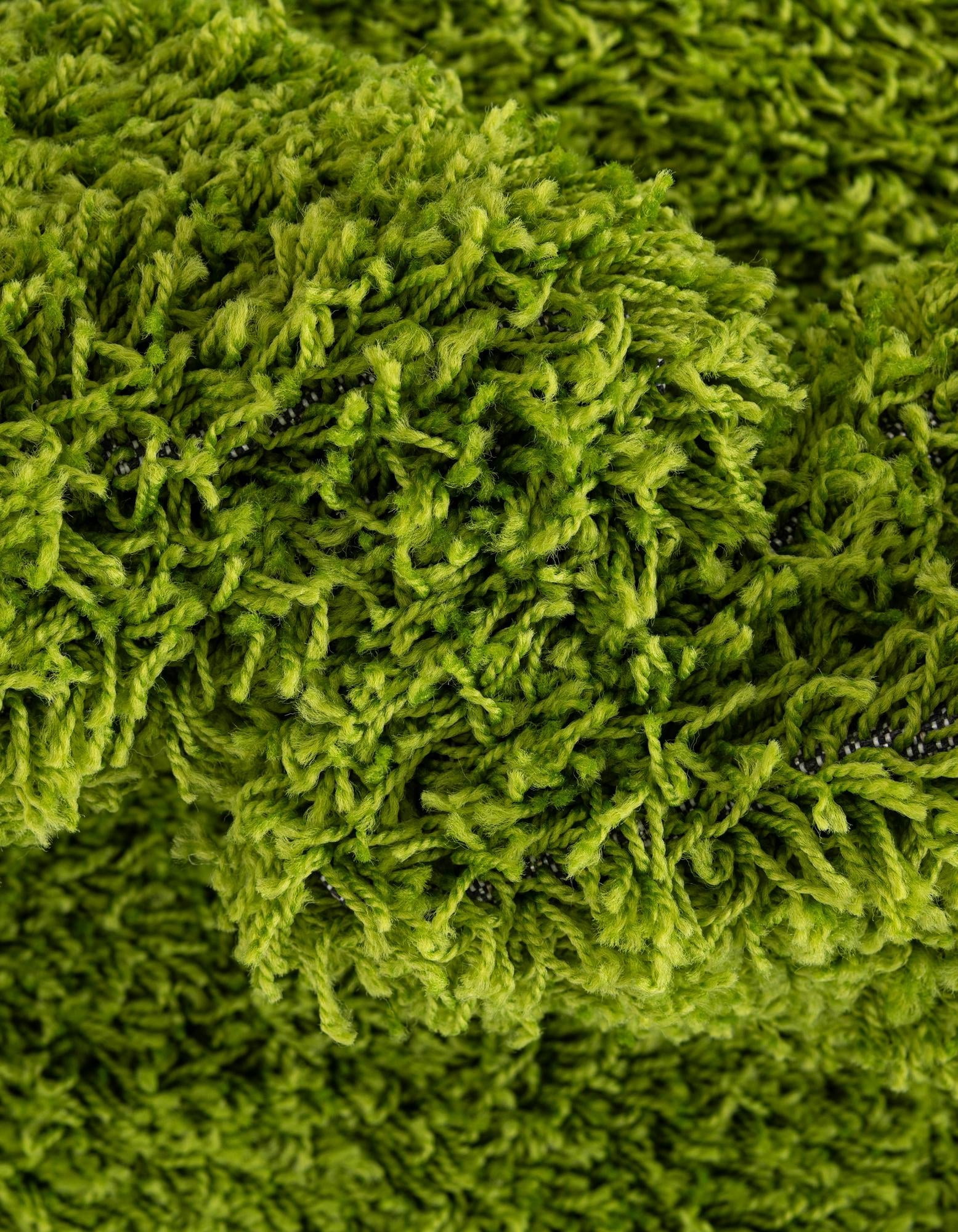 Unique Loom Solid Shag Collection Area Rug (5' 3" x 8' Rectangle Grass Green)