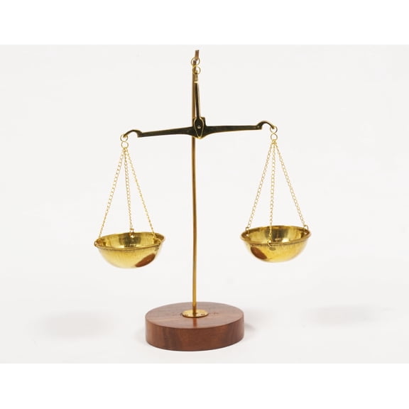 IBA Indianbeautifulart Brass Old Traditional Traju Vintage Style Showpiece Home Decore Decorative Weight Scale With Wooden Stand