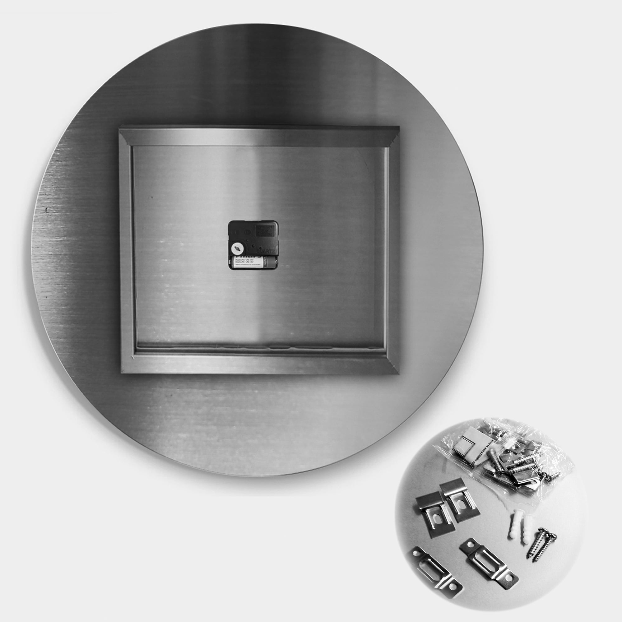 Designart 1 in Traditional Wall Clock