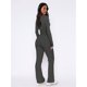 thumbnail image 5 of Conjunto Deportivo de Otoño de 2 Piezas A Juego para Estar en Casa: Pantalón de Pierna y Top Corto con Cuello Henley. Gris Oscuro M, 5 of 6