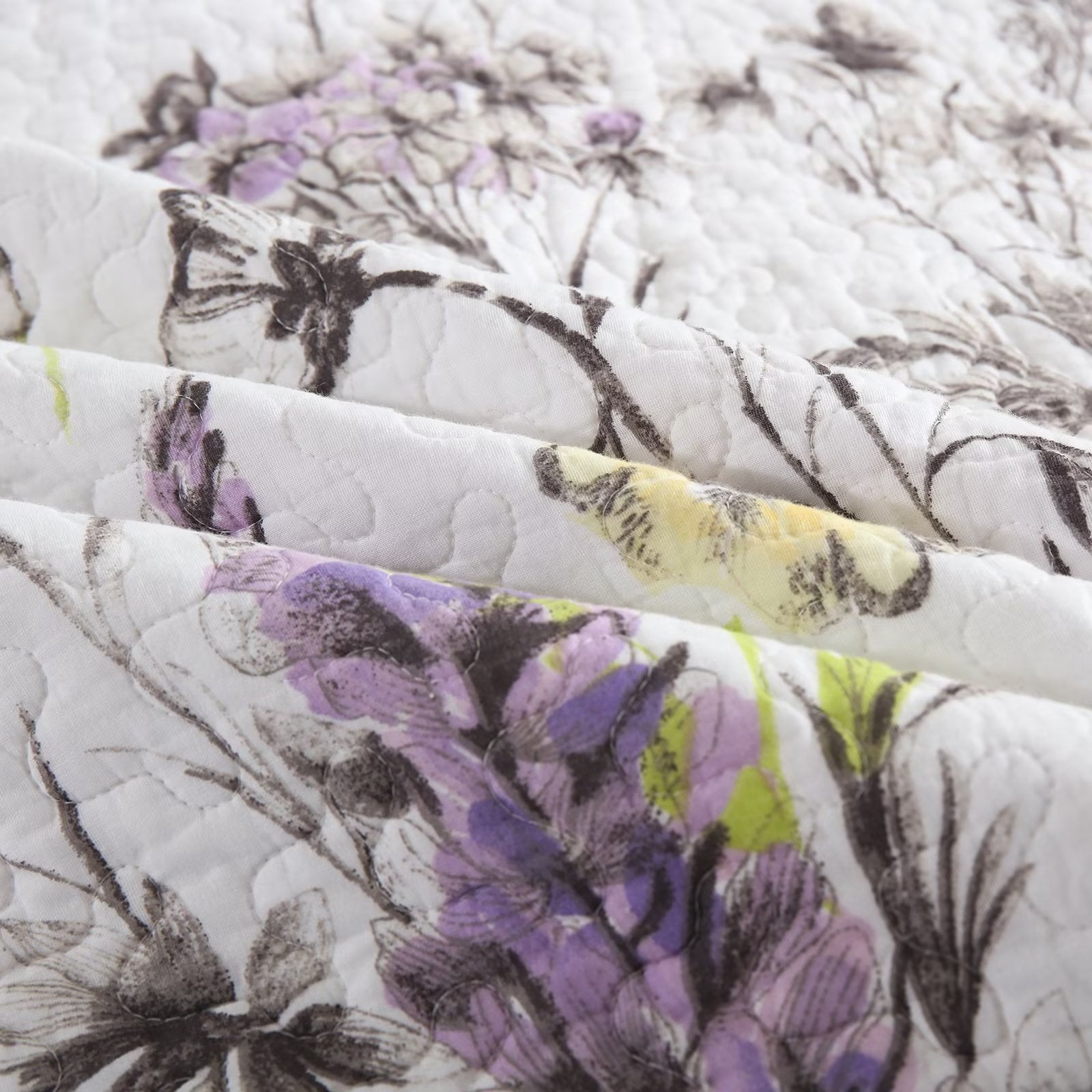 Bedduvit Floral Queen Size Quilt - 100% Cotton Purple White Flower Spring Summer Lightweight Queen Quilt Bedspread, Reversible Coverlet Bedding Set with 2 Pillow Shams, Elegant 3-Piece Quilt, 98x90