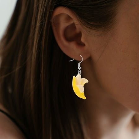 PBPBOX 1 Pair Dangling Banana Earrings Fashion Jewelry for Women in Yellow