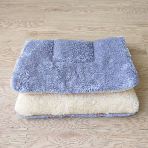 Soft Pet Fleece Pad Bed Blanket Thickened For Puppy Dog Cat Sofa Home Washable Carpet for Dogs Cats
