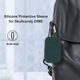 thumbnail image 4 of Funda de silicona para funda protectora Skullcandy Dime con mosquetón (verde oscuro), 4 of 5