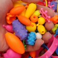 thumbnail image 4 of Cuentas Snap Pop para niñas, 180 piezas, kit para marcar joyas, moda, divertido para collares, anillos, pulseras, manualidades, regalos de cumpleaños, juguetes para niños de 3, 4 y 5 años., 4 of 4