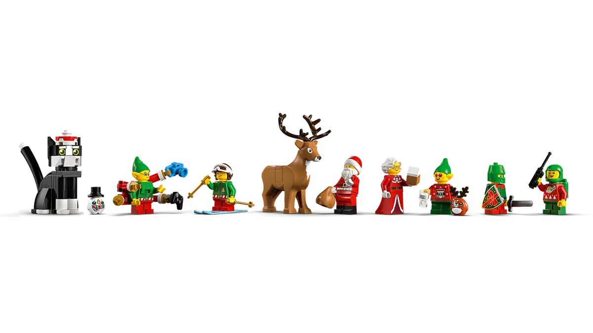 LEGO Family Christmas Tree Decoration 41843 Building Set (3,171 Pieces)
