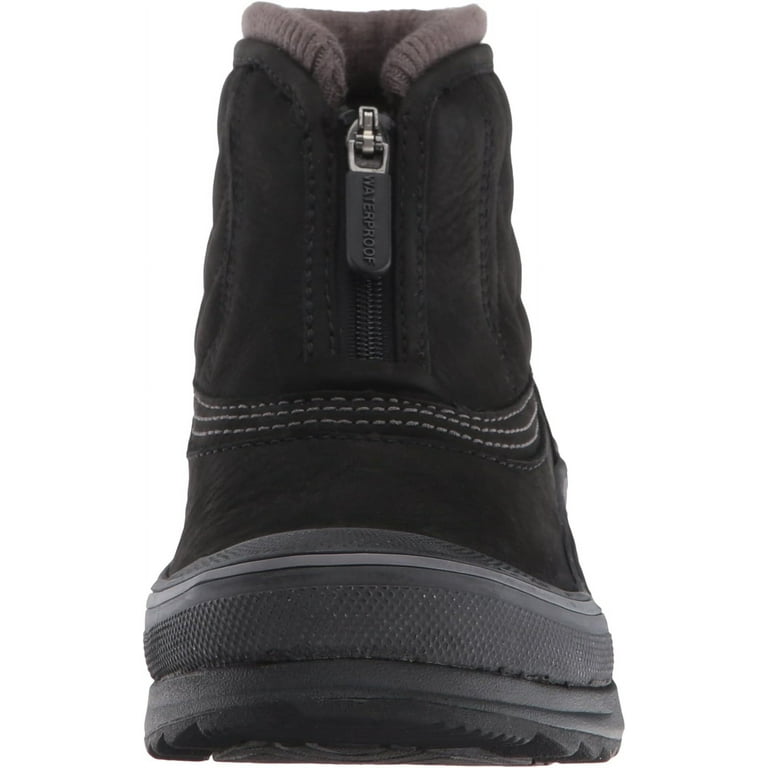 Clarks women's muckers 2025 swale snow boot