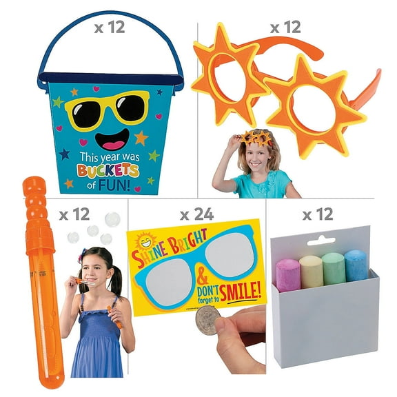 Fun Express Buckets of Fun End of Year Favor Kit 72 Pc