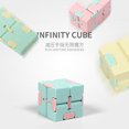 thumbnail image 2 of 无限魔方指尖圣手神器智力解压玩具马卡龙手指魔方变形批发益智类Black Deng Xun unisex, 2 of 2