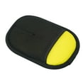 thumbnail image 4 of Guante para quitar el pelo de gato, cepillo para quitar el pelo, guante para quitar el pelo de gato para ropa y camas. Amarillo, 4 of 8