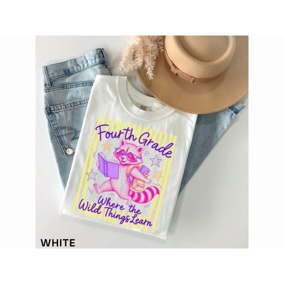 Fourth Grade Reading Teacher Shirt, Funny Raccoon 4th Grade Teacher T-Shirt, Welcome Back 4th Grade Team Crew Tee, Teachers Aide Humor Tee