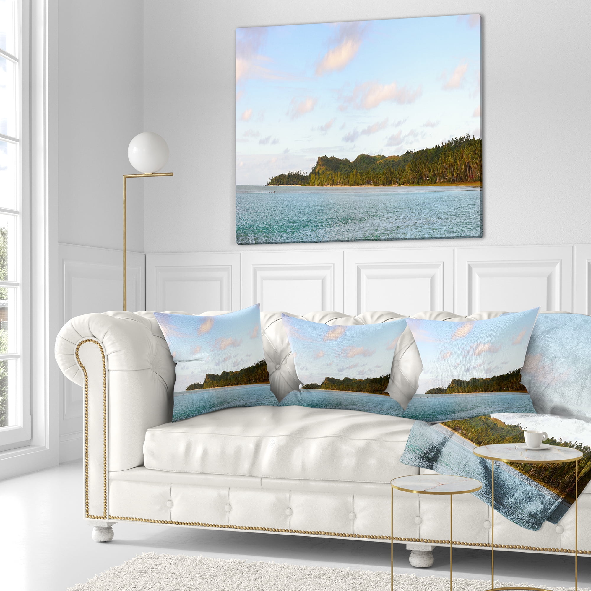 Designart Aitutaki Lagoon Large Panorama - Modern Seascape Throw Pillow - 18x18