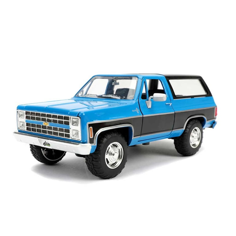 Jada 31598-MJ 1980 Chevrolet Blazer K5 Blue & Black Just Trucks 1