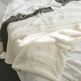 thumbnail image 4 of Manta cálida de felpa de 2 capas, franela súper suave, imitación de cachemira, cama, sofá, manta, blanco Eigraketly LF000018-06B, 4 of 7